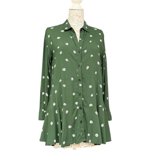 Anthropologie 11.1 TYLHO Green Ladybug Print Button Front Tunic - Small - Picture 3 of 8